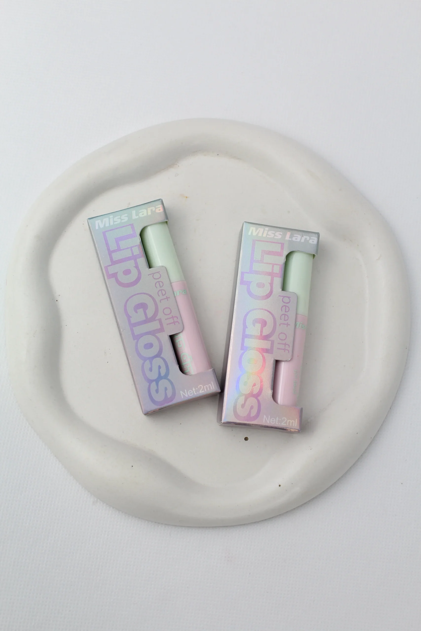 پیل آف میس لارا